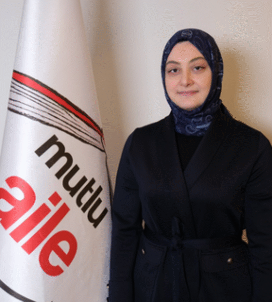 Esra Nur Gençal