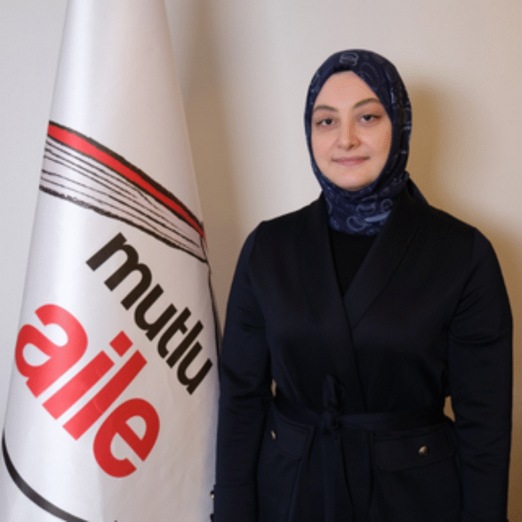 Esra Nur Gençal