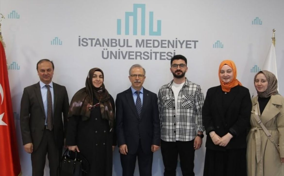 İstanbul Medeniyet Üniversitesi ile Mutlu Aile Mutlu Çocuk Derneği arasında protokol