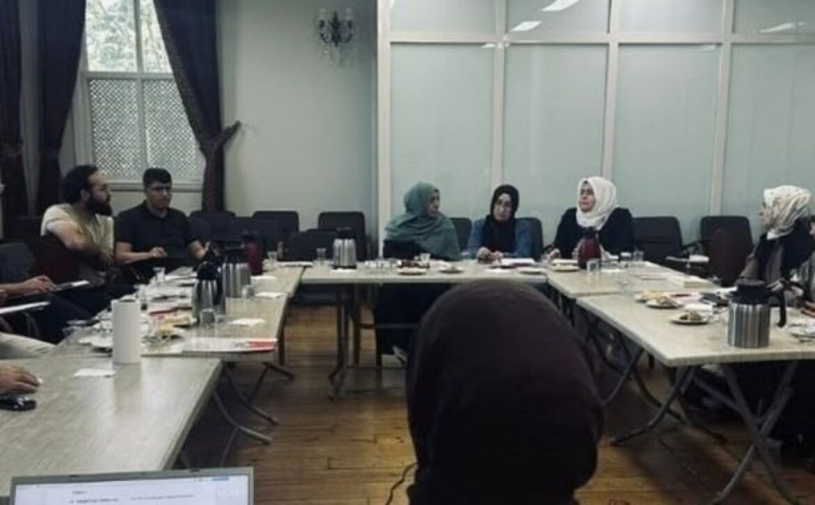 Yıl Sonu Yönetim Kurulu Kampı Arkaplan