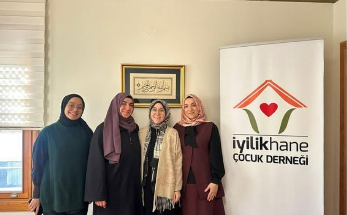 iyilikhane-dernegine-ziyaret