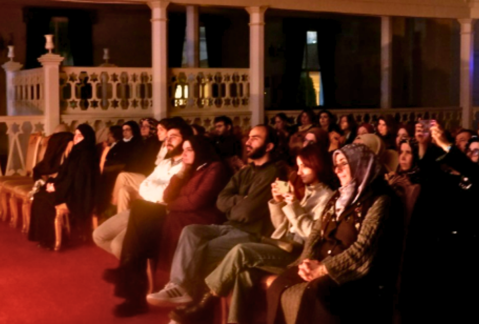 3 Aileyi Oynamak (3)