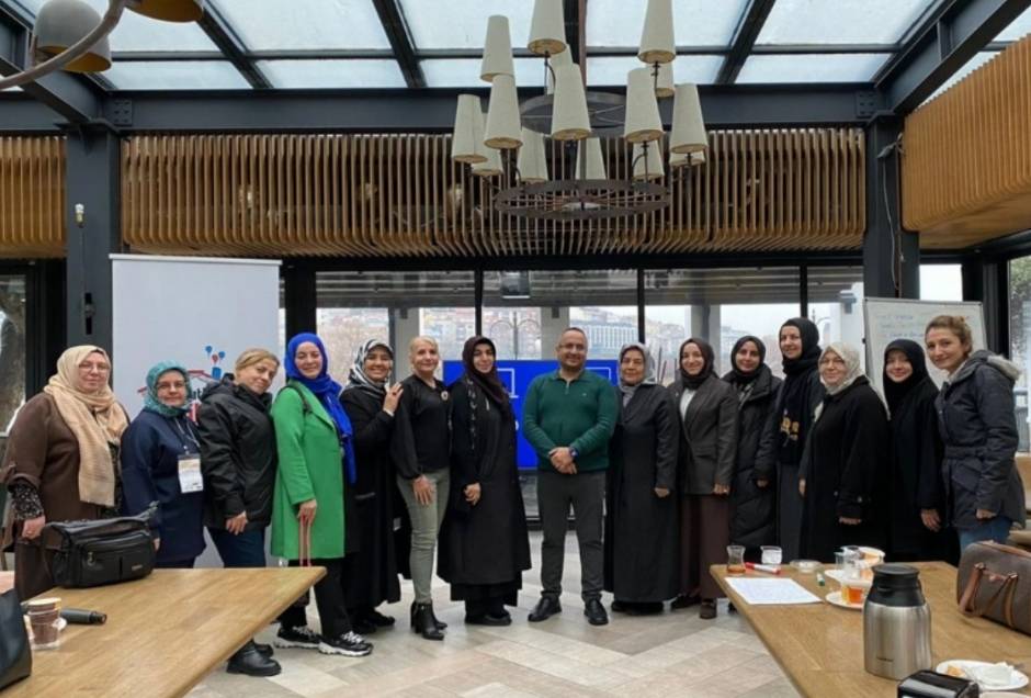 asilanan-kimlikler-mesleki-yetkinlik-semineri (1)