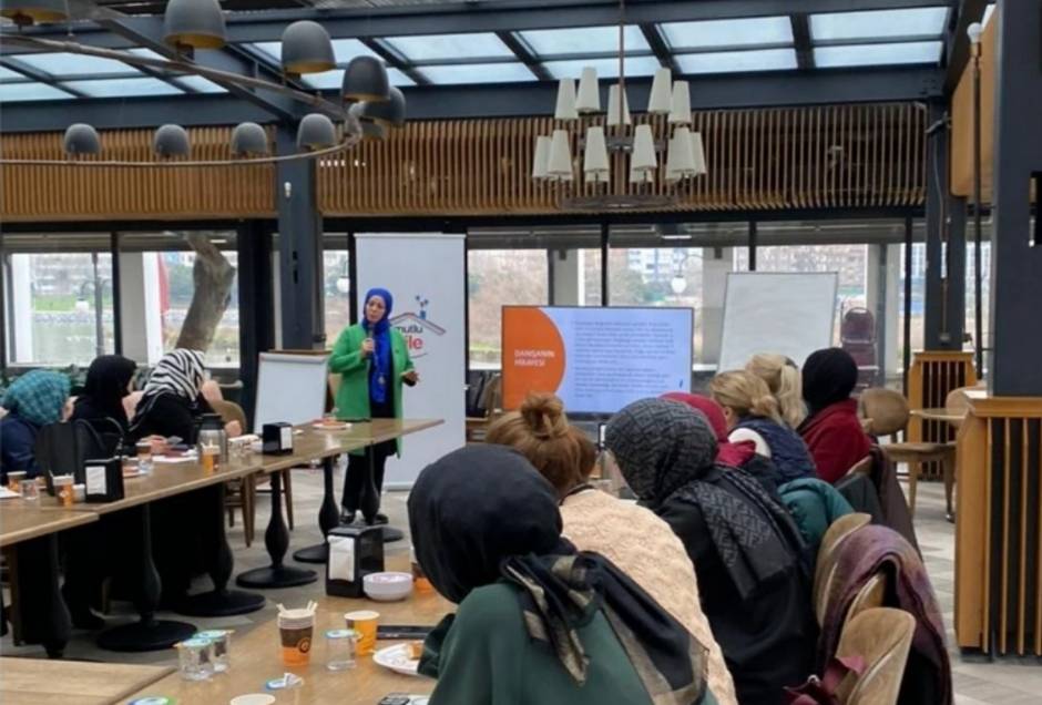 asilanan-kimlikler-mesleki-yetkinlik-semineri (3)