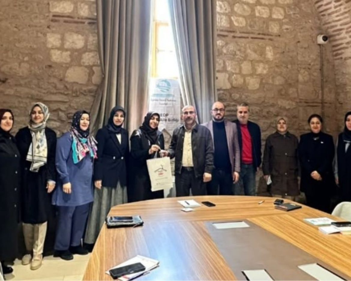 İstanbul Eğitime Destek Platformu