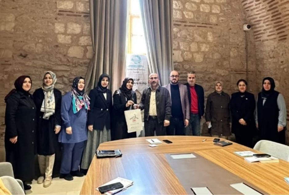 İstanbul Eğitime Destek Platformu