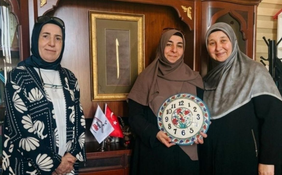 AYSİT Vakfı Başkanı Avukat Serpil Balat